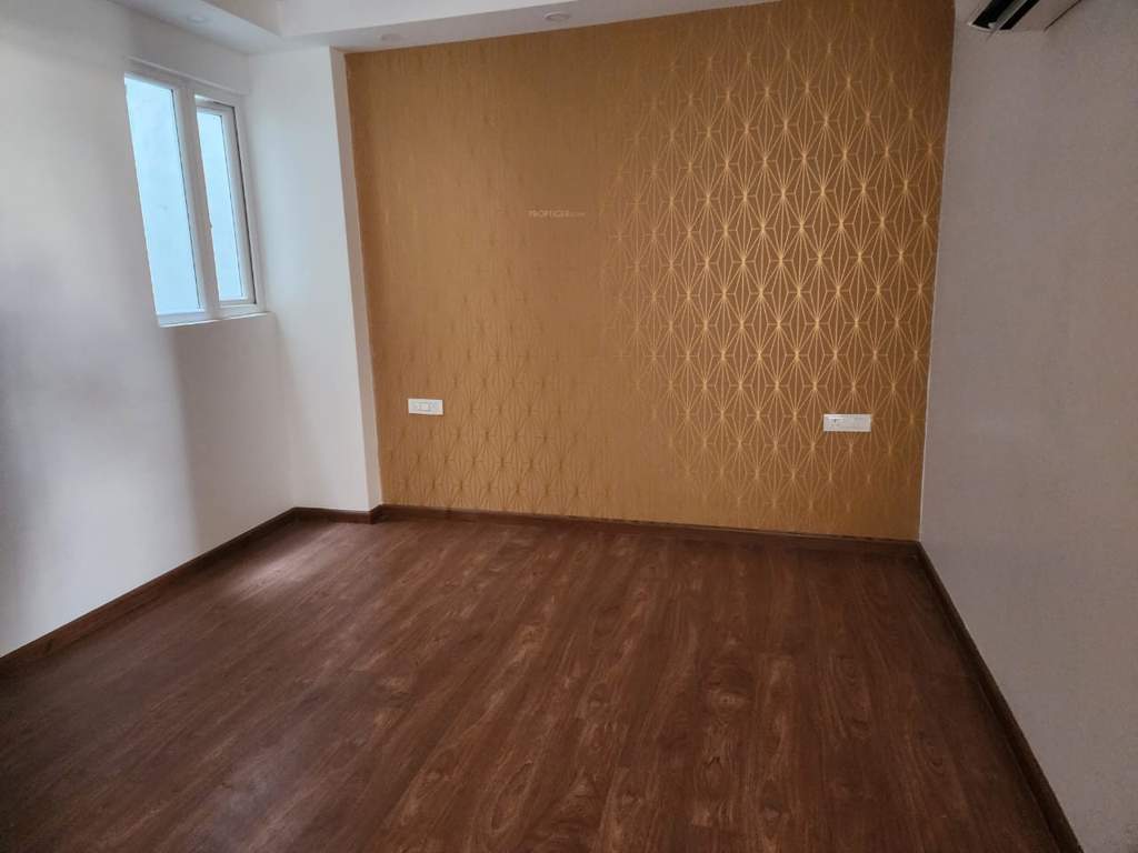  ess floors Living Area