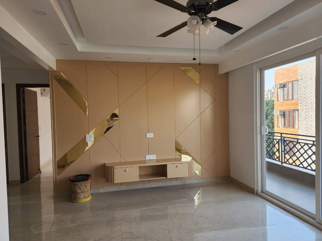  ess floors Living Area