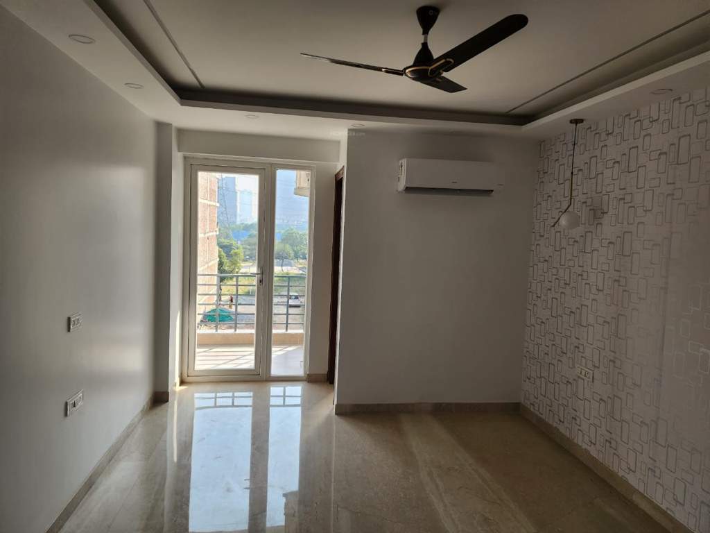  ess floors Living Area