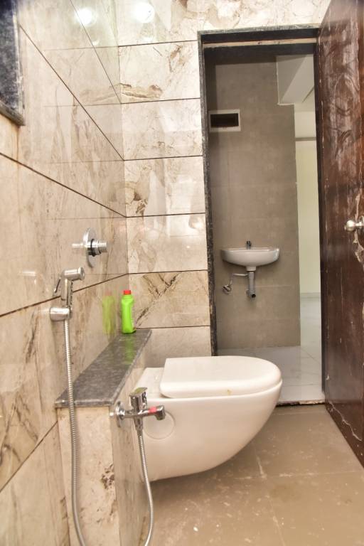  harsh avenue Bathroom