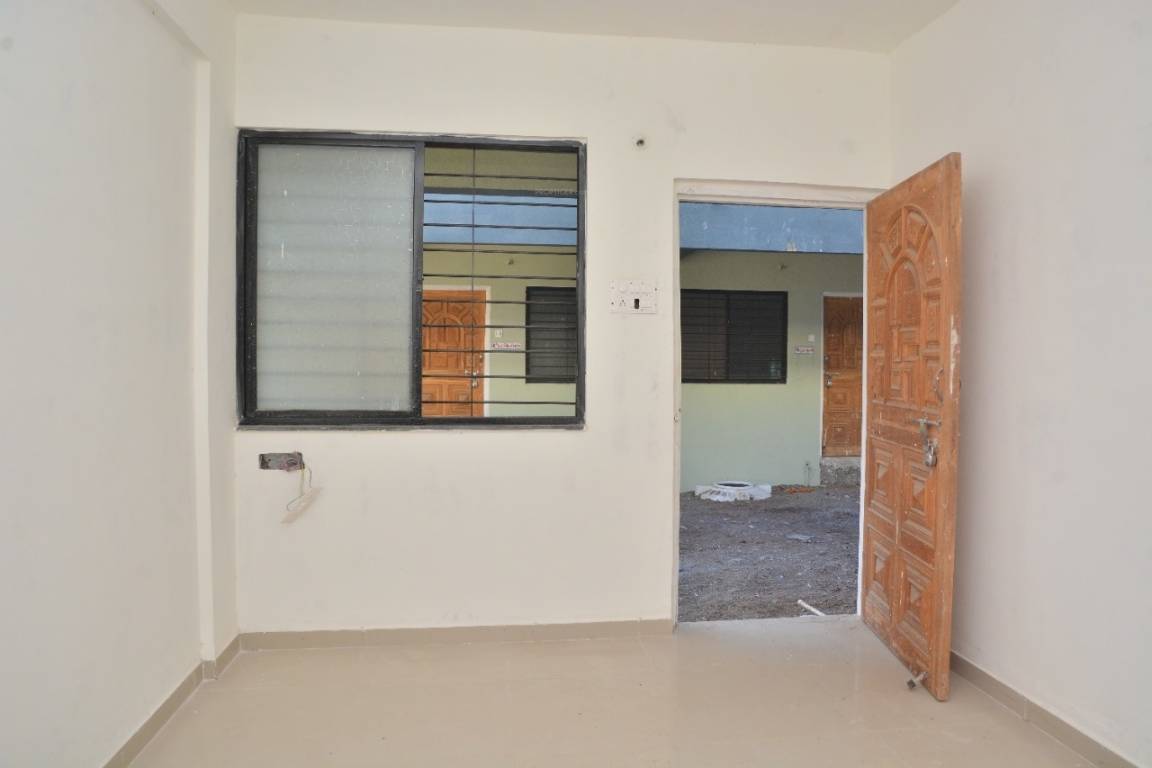  harsh avenue Dining Area