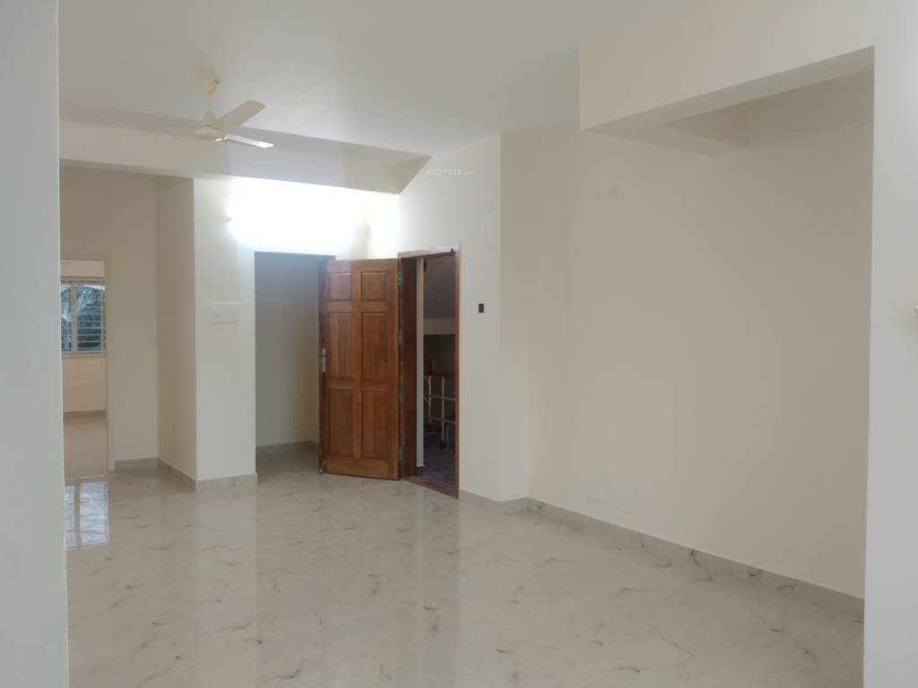  shelters natesar Living Area