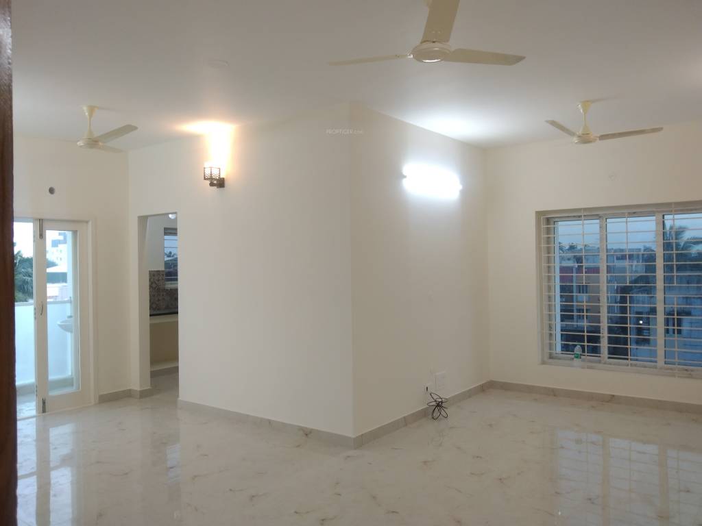  shelters natesar Living Area