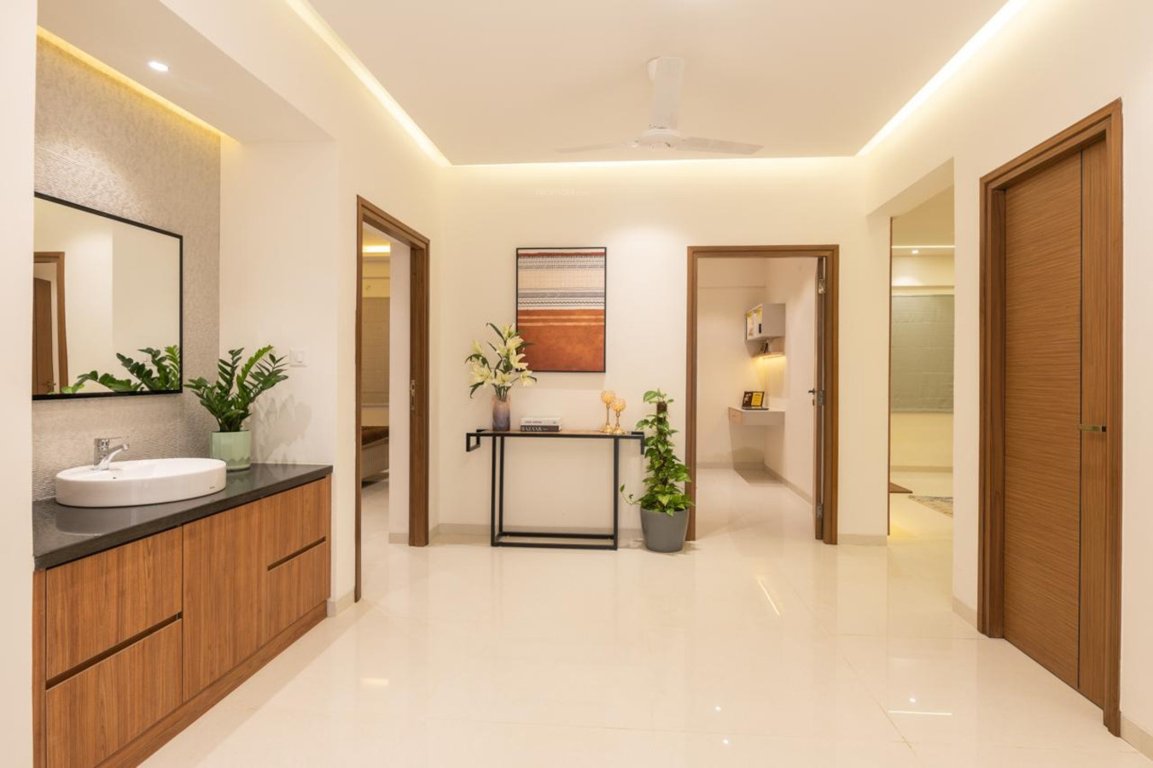  green waters Bathroom