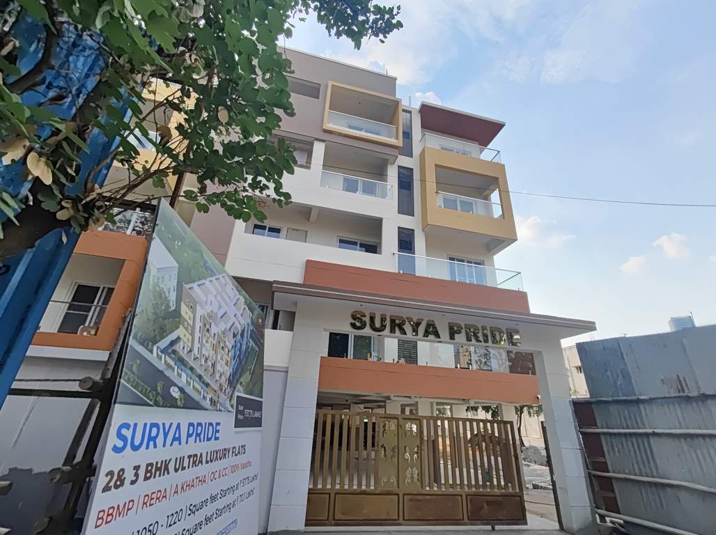  pride Entrance Gate Security Cabin