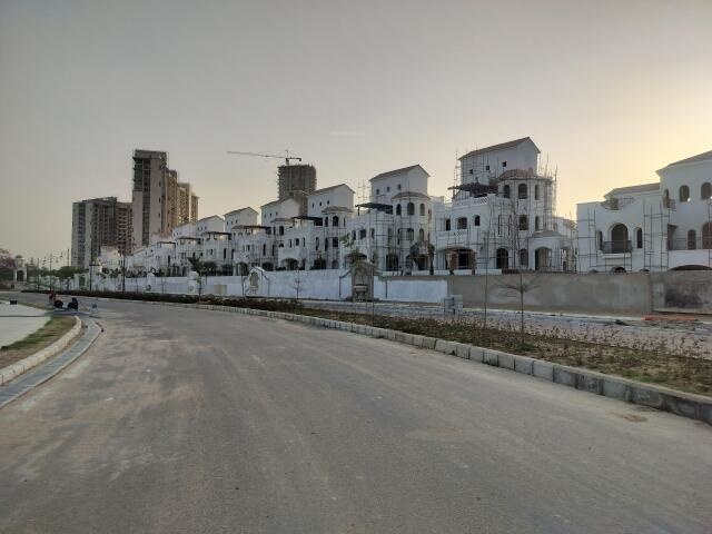  valencia county east Construction Status May 25