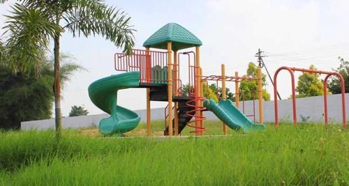  garden-retreat-phase-3 Children's play area