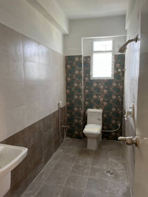  serene grand Bathroom