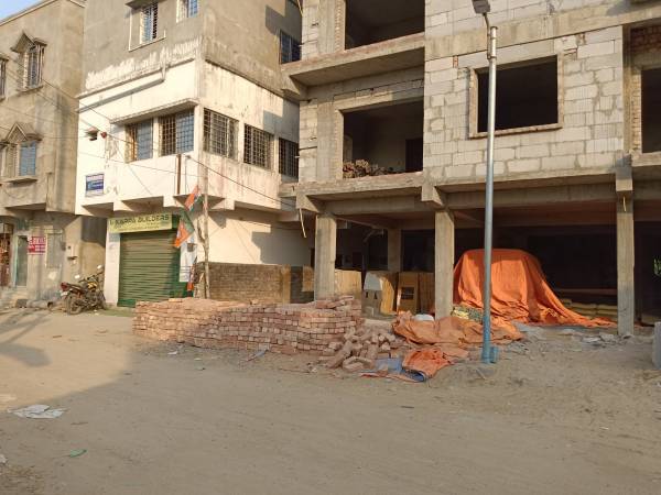  white-house Construction Status Apr-24