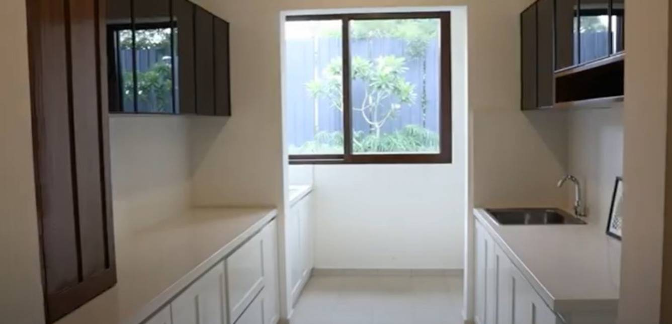 bloom & dell Kitchen