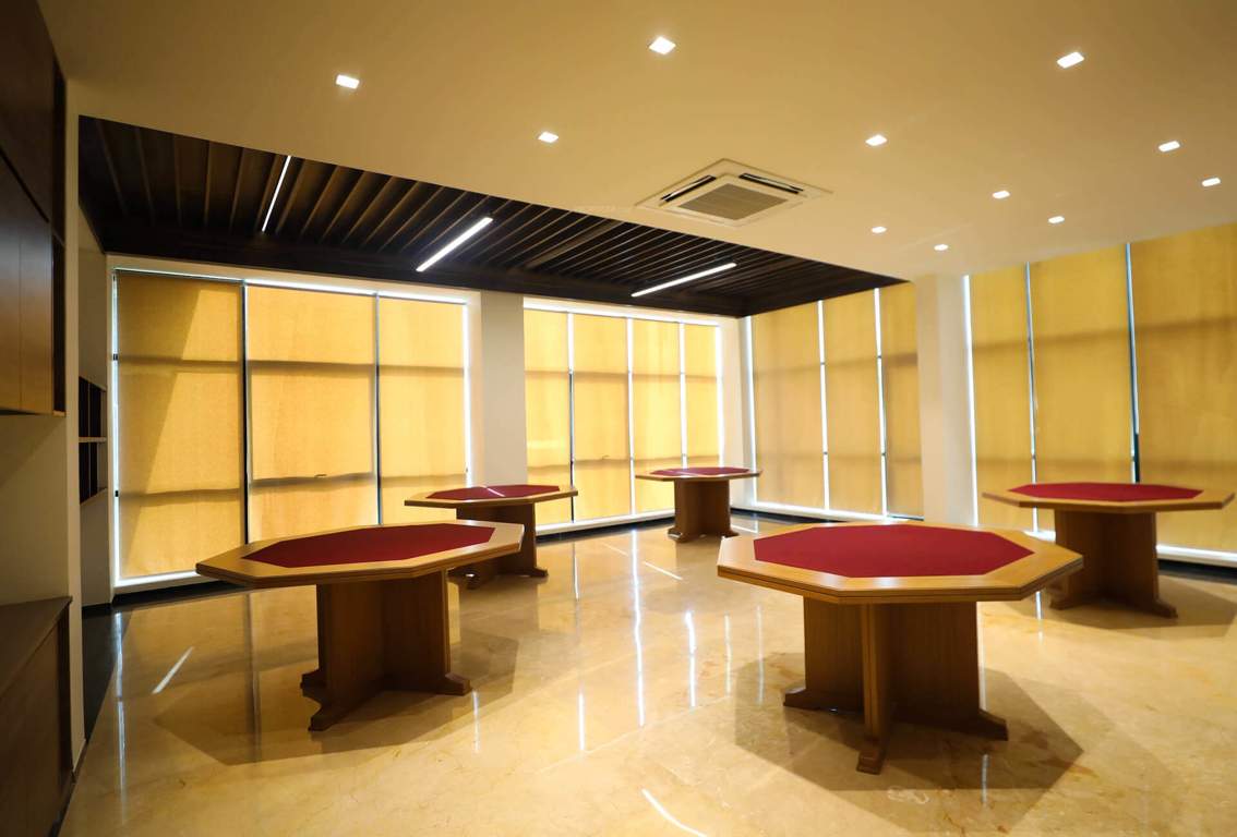  vrr golden enclave Others