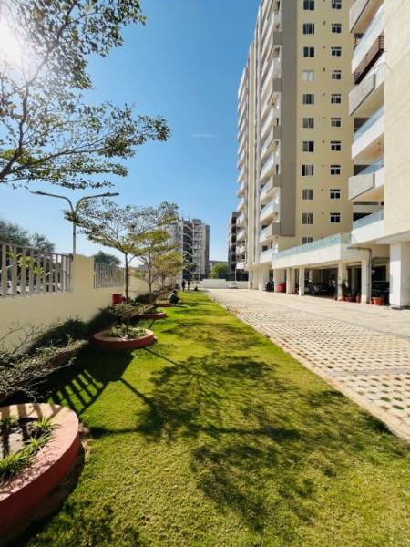  d-terrace-vue Paved Compound