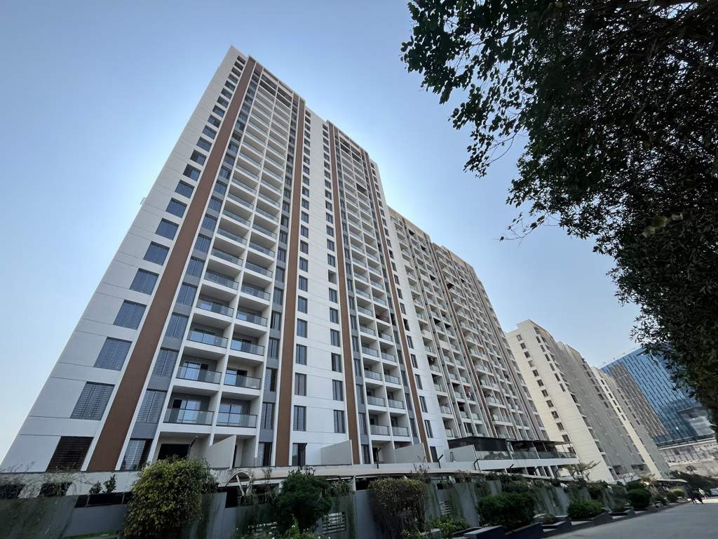  towers east phase 4 Elevation