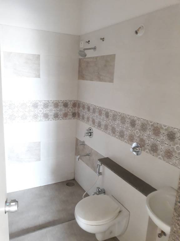  kool homes panchamrut phase ii Bathroom