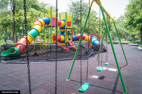 Children's play area 25-hourlife-tower-b1 Children's play area