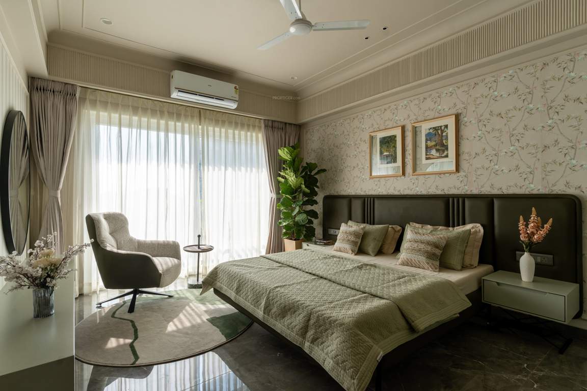  kishan altis Bedroom