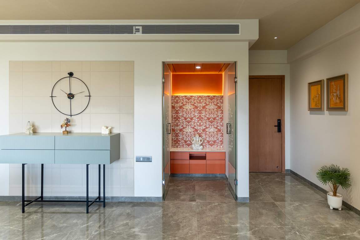  kishan altis Living Area