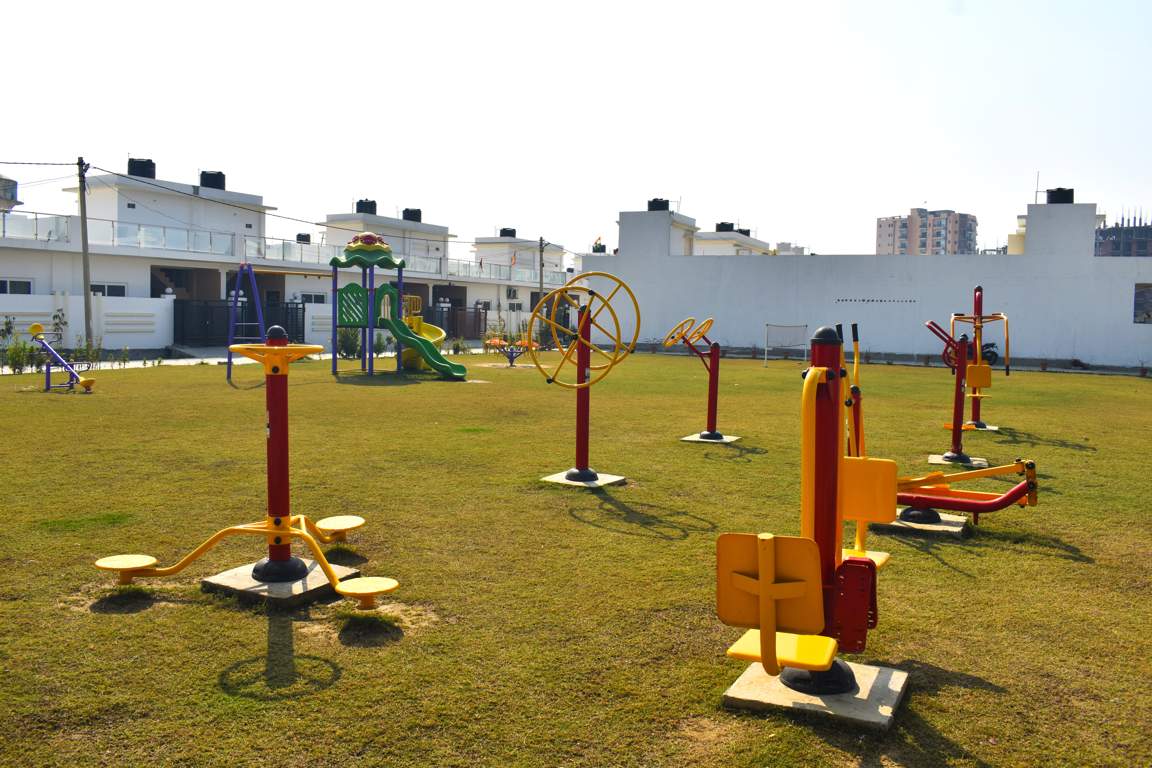  south avenue Children's play area