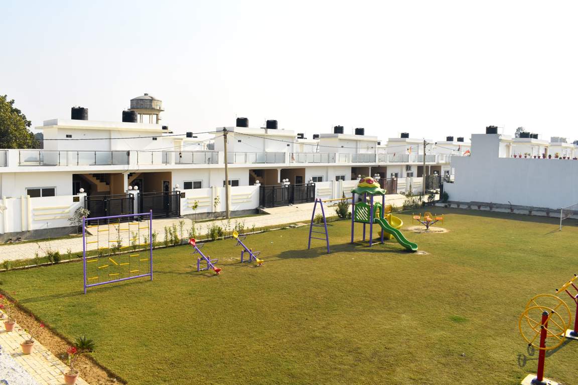  south avenue Children's play area