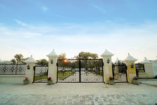  south-avenue Gated Community