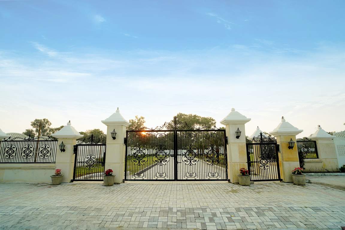  south avenue Gated Community