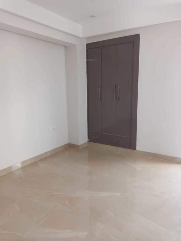  luxury builderfloor sector 57 Bedroom