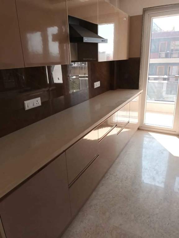  luxury builderfloor sector 57 Kitchen