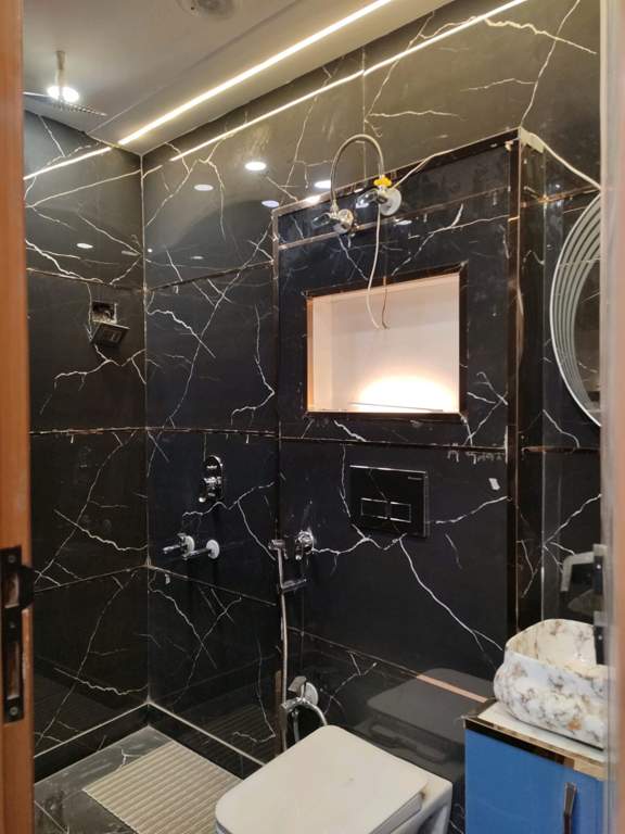  budget floors Bathroom