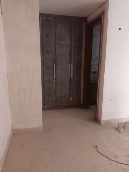  luxury-builder-floor-sector-46 Living Area