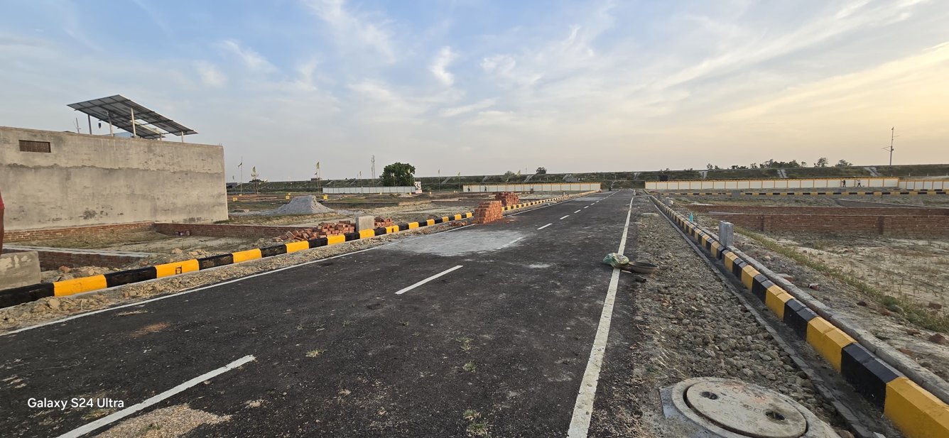  green park city Plot