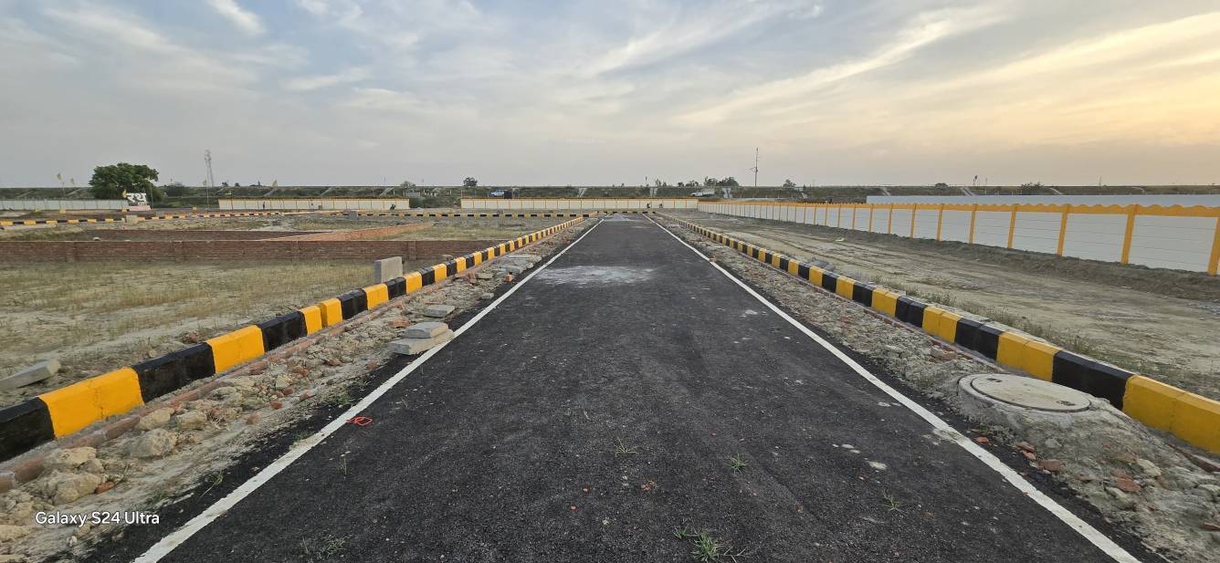  green park city Plot