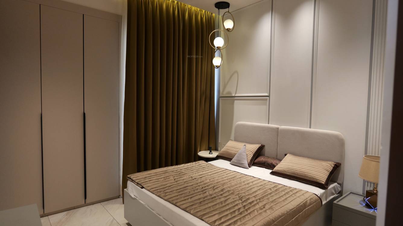  swiss garden Bedroom