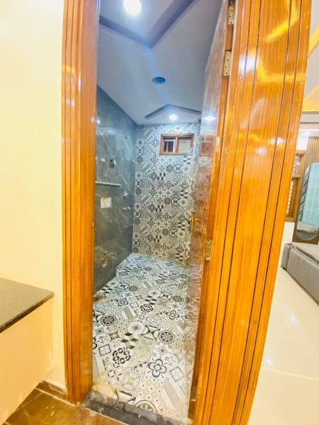 Bathroom budget-homes Bathroom