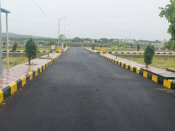  global-village Internal Roads