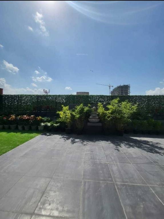  luxury builder floors 5 Balcony