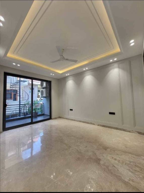  luxury builder floors 5 Living Area