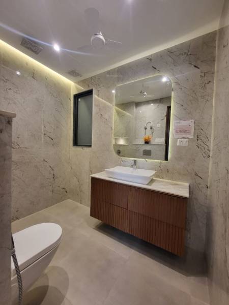  luxury-builder-floors-6 Bathroom