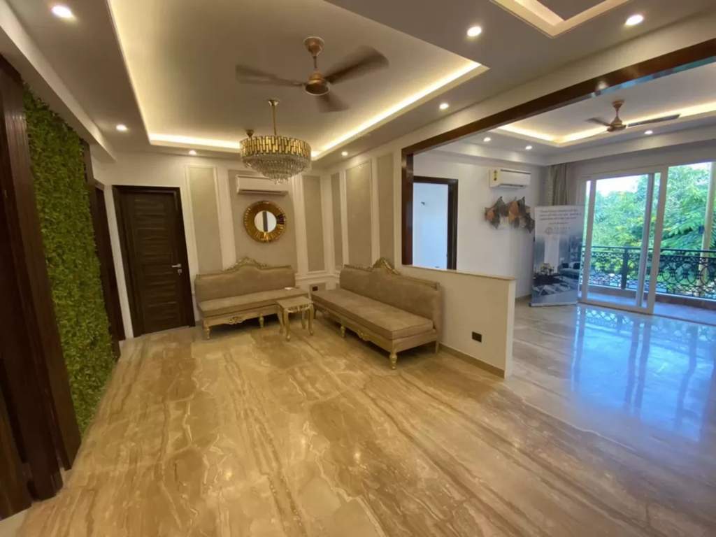  trehan luxury floor 63 Living Area