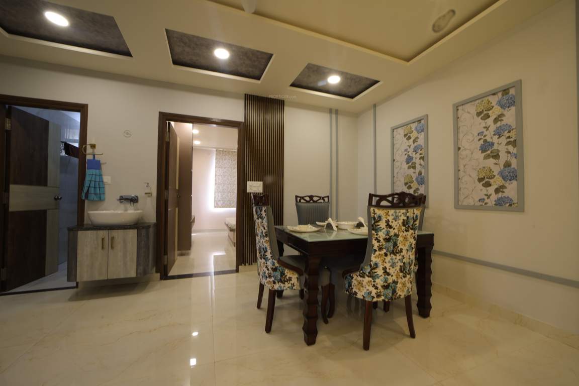  residency Dining Area