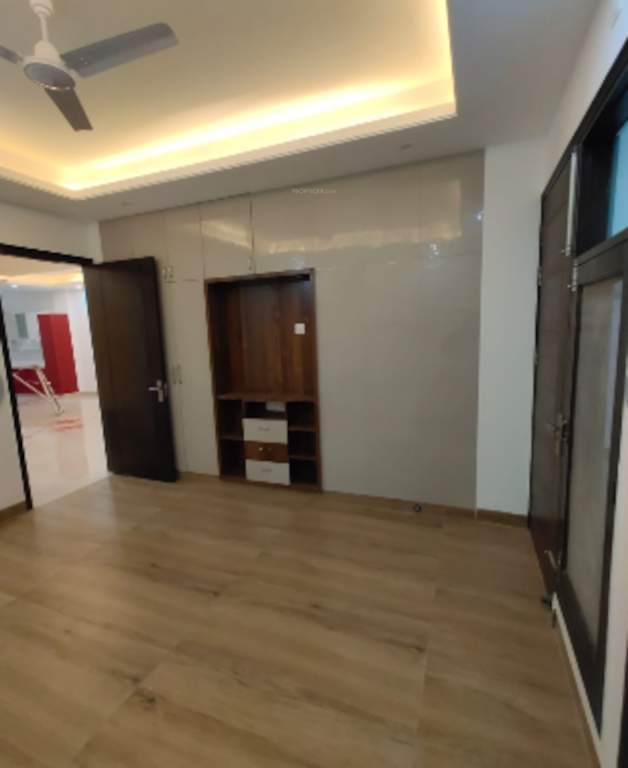  ultra modern floor sector 48 Bedroom