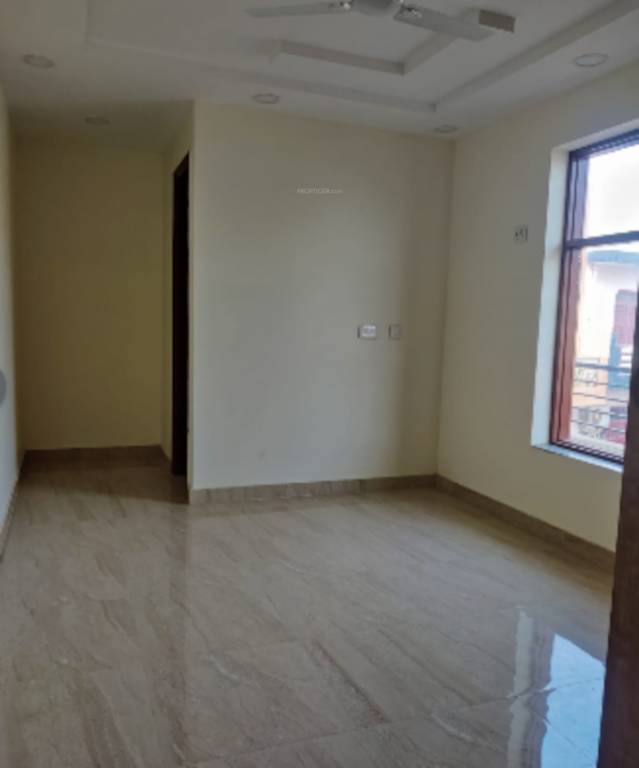  builder floor sector 8 Living Area