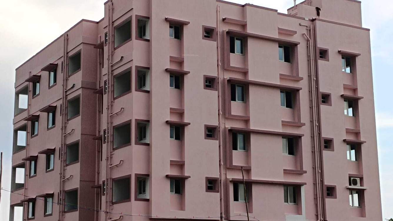 Guhaas Golden Glades