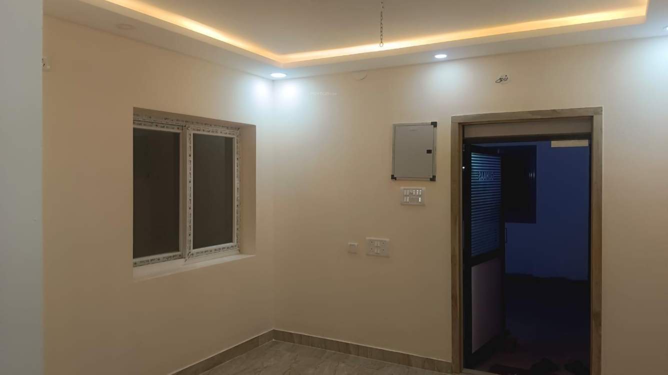 Guhaas Golden Glades