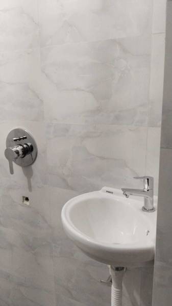  20-swapnaloy Bathroom