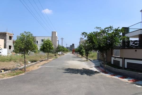 Elevation main of Greenfield Platina Phase II