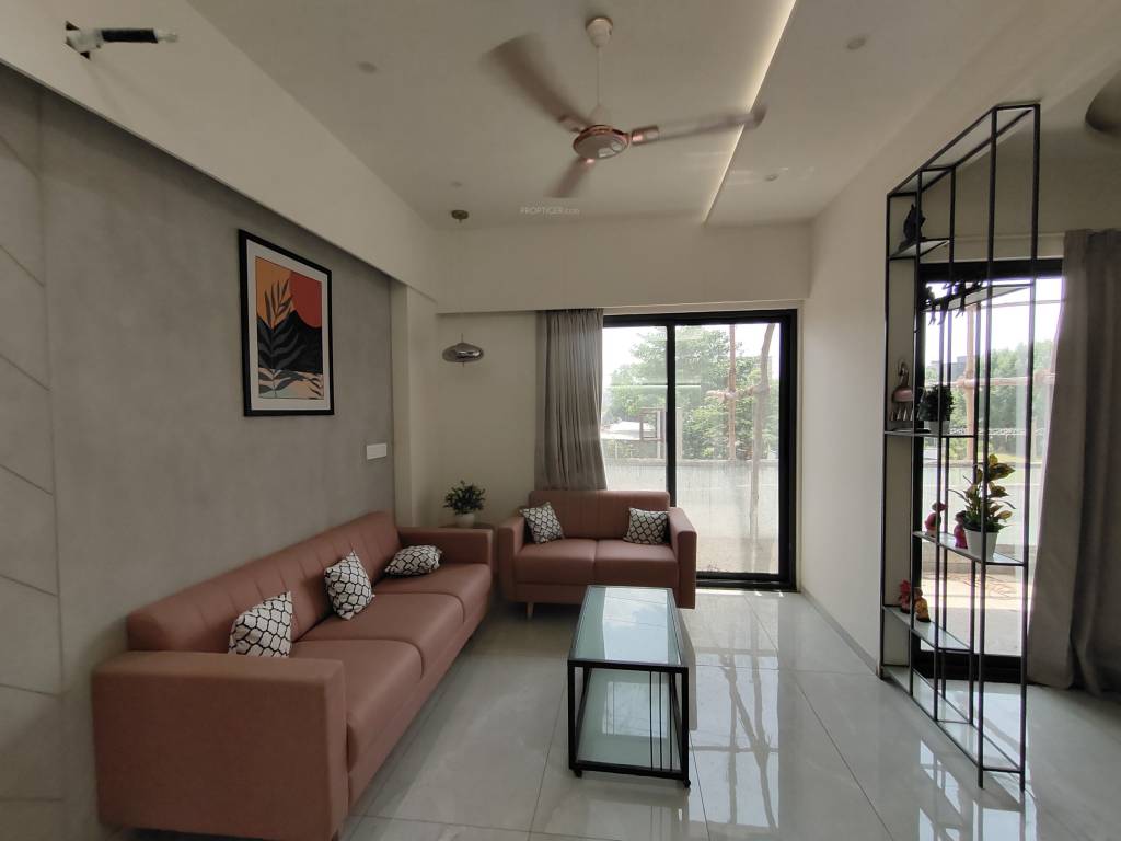 sapphire Living Area