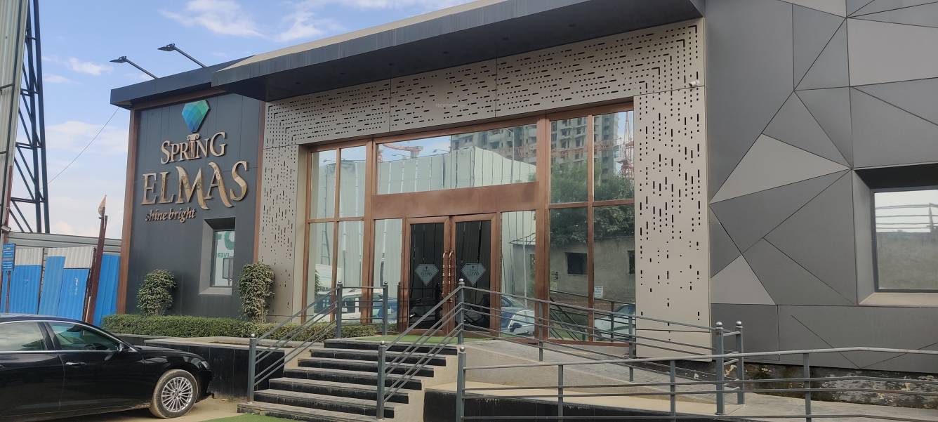  spring elmas Elevation