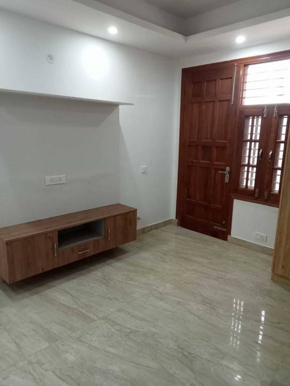  real estate 57 Bedroom