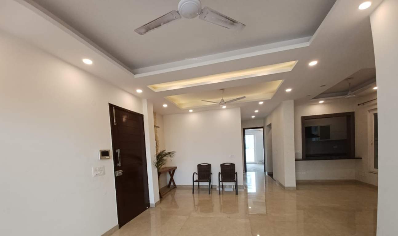  real estate sec 57 Living Area