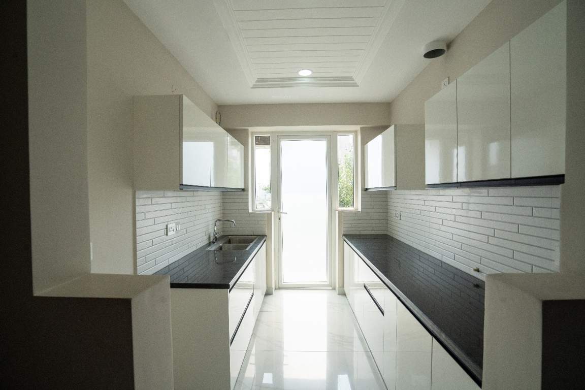  residency Kitchen